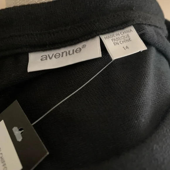 Black and White Long Sleeve Layered Look Top Shirt - Picture 7 of 10